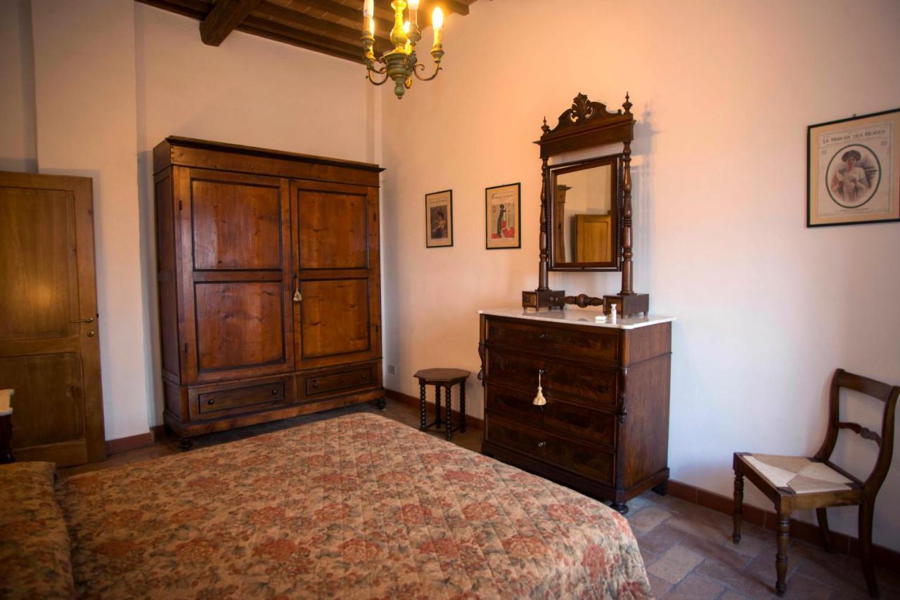 Agriturismo Poggiarellino - มอนตาลชิโน ภายนอก รูปภาพ