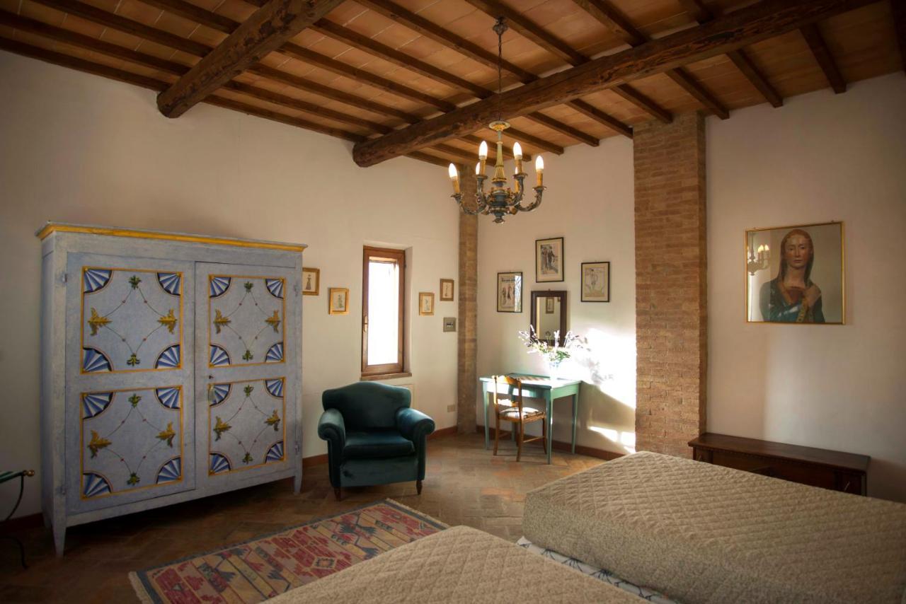 Agriturismo Poggiarellino - มอนตาลชิโน ภายนอก รูปภาพ