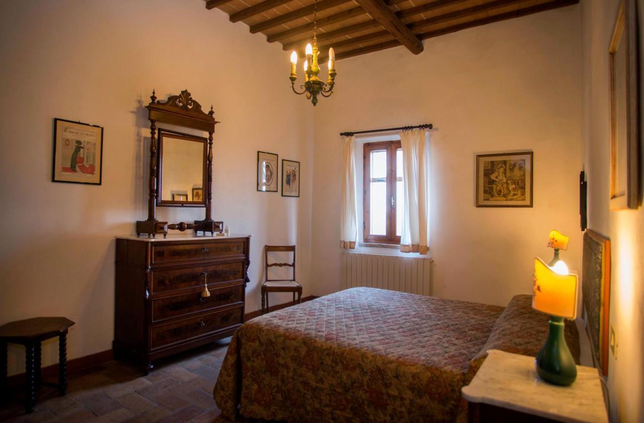 Agriturismo Poggiarellino - มอนตาลชิโน ภายนอก รูปภาพ