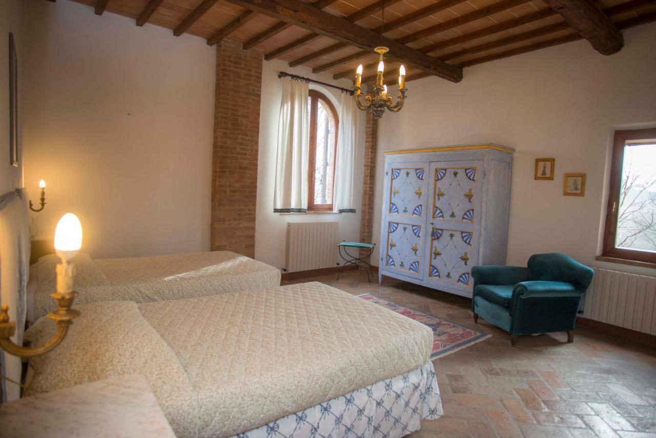 Agriturismo Poggiarellino - มอนตาลชิโน ภายนอก รูปภาพ