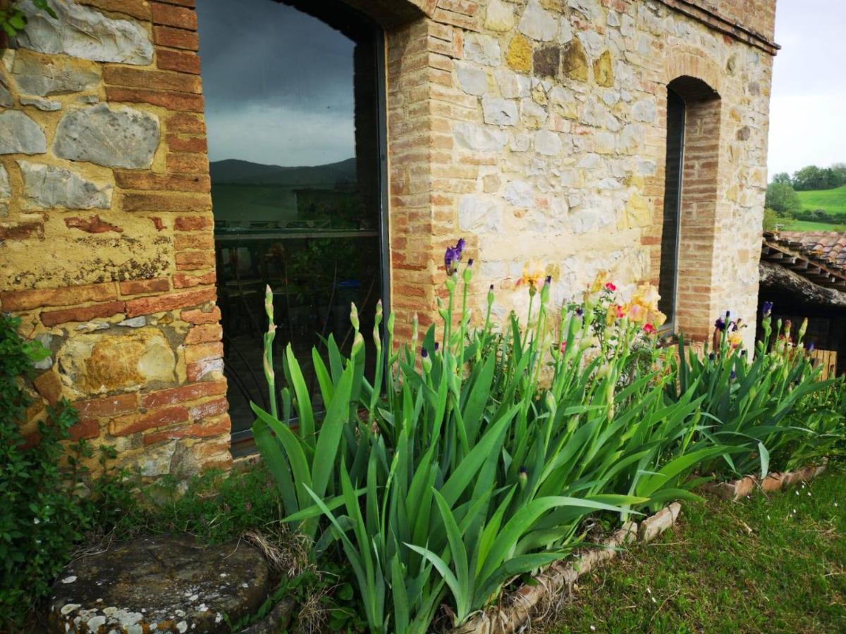 Agriturismo Poggiarellino - มอนตาลชิโน ภายนอก รูปภาพ